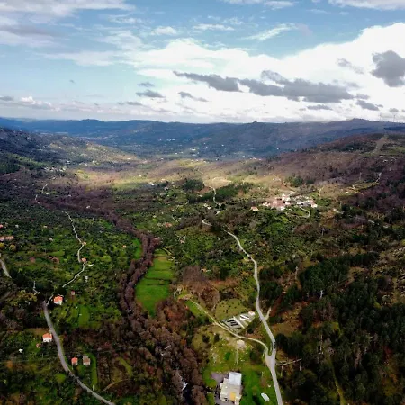 Casa De Aldeia Vale Do Mondego 度假居 *