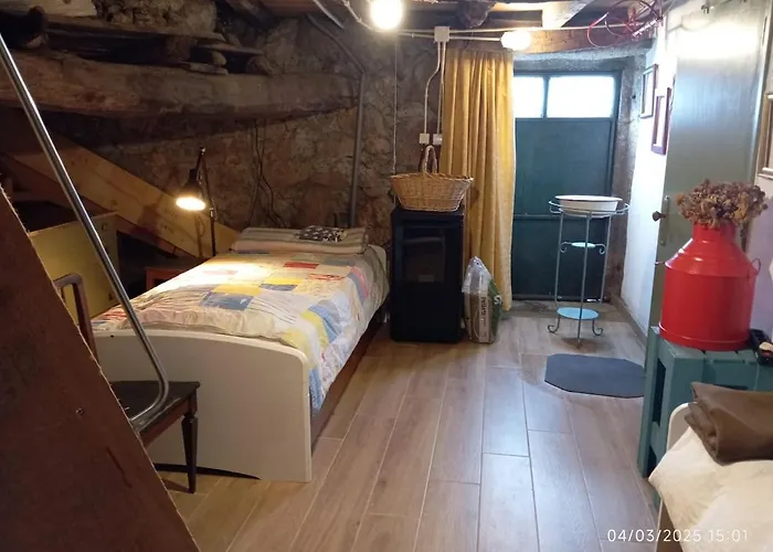 Casa De Aldeia Vale Do Mondego *