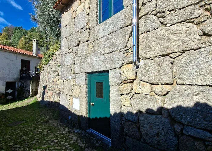 Casa De Aldeia Vale Do Mondego Holiday home Guarda