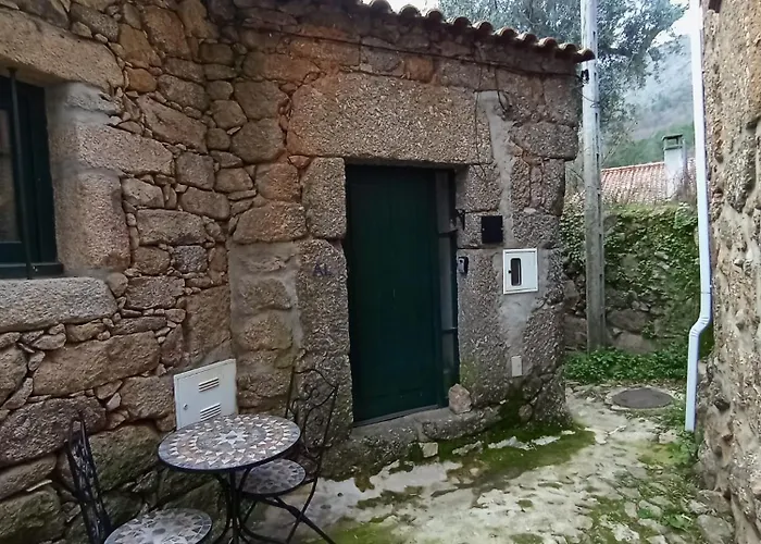 Casa De Aldeia Vale Do Mondego Guarda